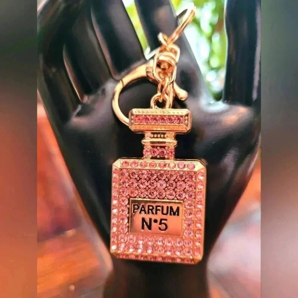 COPY - Parfum N°5 Pink bag charm - Picture 1 of 4